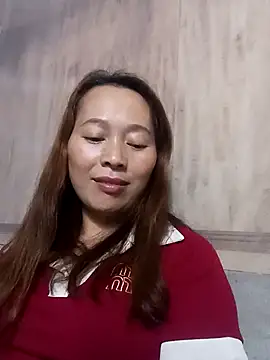 Snapshot of Bianly chatting on 10.15.25 Bianly online show from 10.15.25