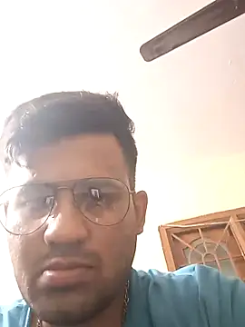 Snapshot of nareshrddd5 chatting on 03.10.26 nareshrddd5 online show from 03.10.26