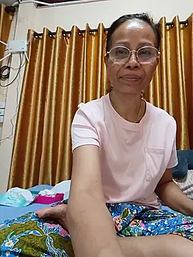 Mama Eva 1 online show from 08.04.26