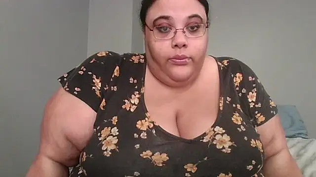 Snapshot of SexyBBW10790 chatting on 05.05.26 SexyBBW10790 online show from 05.05.26