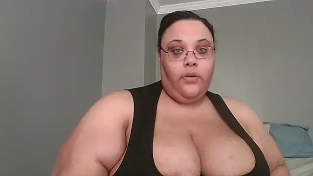 Snapshot of SexyBBW10790 chatting on 07.30.26 SexyBBW10790 online show from 07.30.26