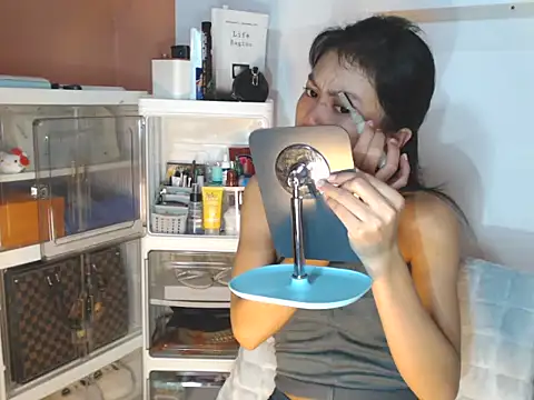skinny gracie online show from 07.08.26