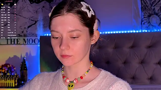 Snapshot of IrisPurrphy chatting on 12.15.25 IrisPurrphy online show from 12.15.25