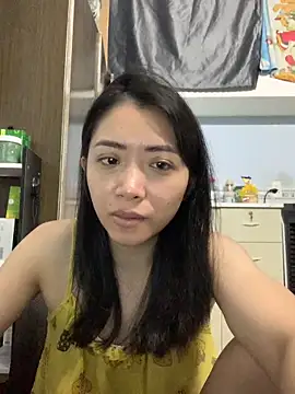 Minee1202 online show from 11.17.25