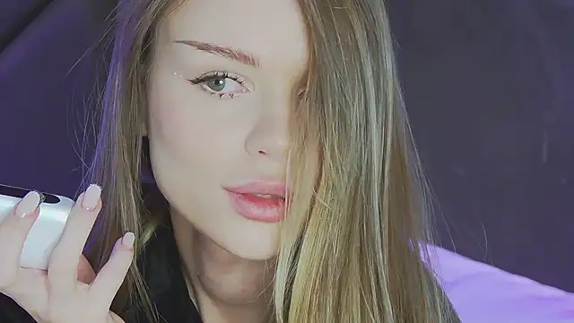 MarilynNova online show from 02.06.26