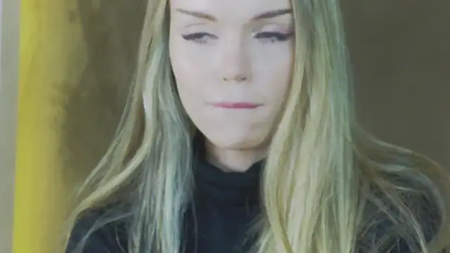 MarilynNova online show from 04.29.26