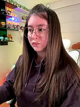 Sharon 07 online show from 11.26.25