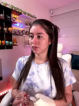 Sharon 07 online show from 12.13.25