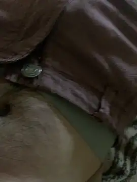 Snapshot of MuzzyFacing chatting on 09.11.25 MuzzyFacing online show from 09.11.25