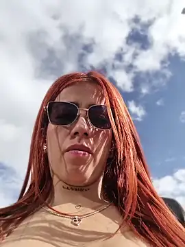 Snapshot of Alis_xxx chatting on 05.22.26 Alis xxx online show from 05.22.26