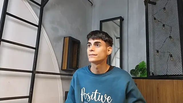 Dani mc1 online show from 12.14.25