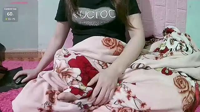 Snapshot of ASIAN_puppy chatting on 11.28.25 ASIAN puppy online show from 11.28.25