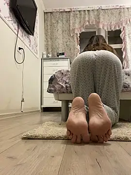 missevacrystal online show from 11.16.25