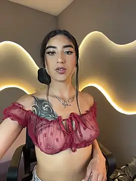 Emma and Issac online show from 05.08.26