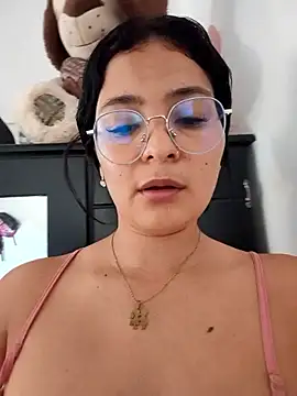 Lily-o online show from 12.03.25