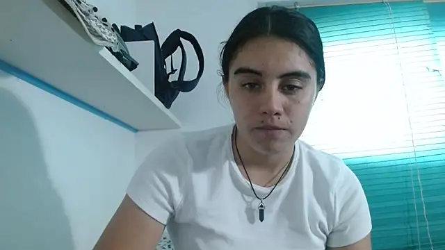 Arieeel 09 online show from 04.13.26