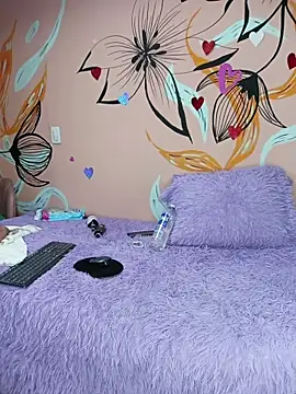 Amber-08 online show from 10.22.25