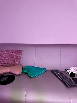 Amber-08 online show from 11.18.25