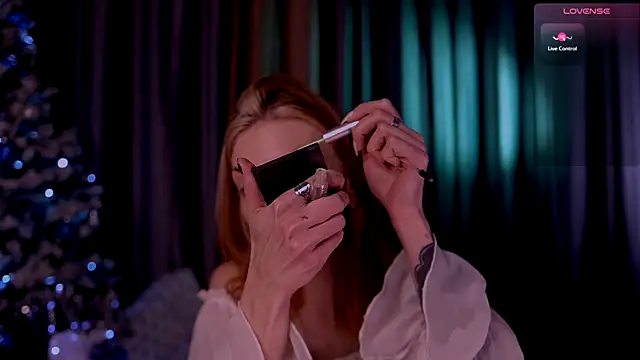 Snapshot of WendyGilber chatting on 01.08.26 WendyGilber online show from 01.08.26