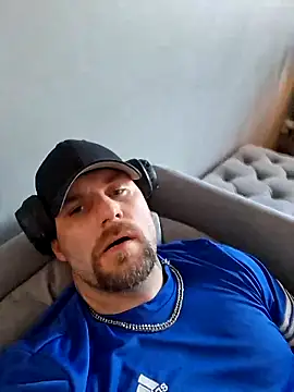 Snapshot of Bamse28 chatting on 04.04.26 Bamse28 online show from 04.04.26