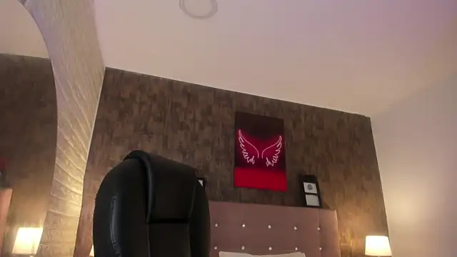 marian  stone online show from 09.15.25