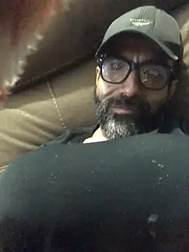 Snapshot of Granverga666 chatting on 02.25.26 Granverga666 online show from 02.25.26