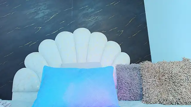 Roxana gomez online show from 06.12.26