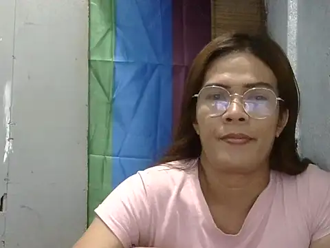 juicycum069 online show from 06.18.26
