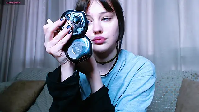 Snapshot of Pizda-Drozda chatting on 02.20.26 Pizda-Drozda online show from 02.20.26