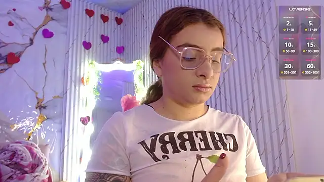 Naomy tay1 online show from 03.04.26