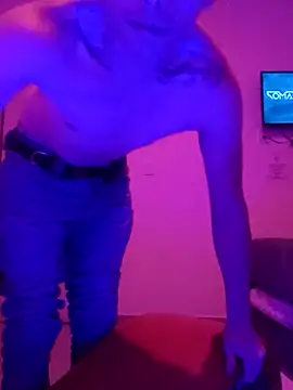 Snapshot of PitudoWuero chatting on 04.02.26 PitudoWuero online show from 04.02.26