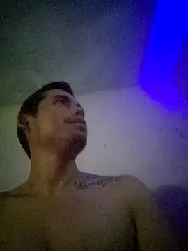 PitudoWuero online show from 05.02.26