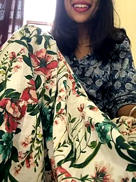 Snapshot of modelnishu chatting on 09.09.25 modelnishu online show from 09.09.25