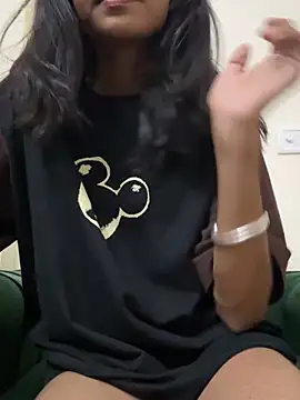 Snapshot of modelnishu chatting on 09.21.25 modelnishu online show from 09.21.25