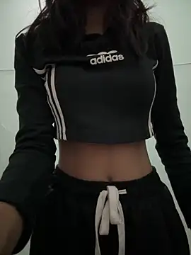 Snapshot of modelnishu chatting on 11.22.25 modelnishu online show from 11.22.25