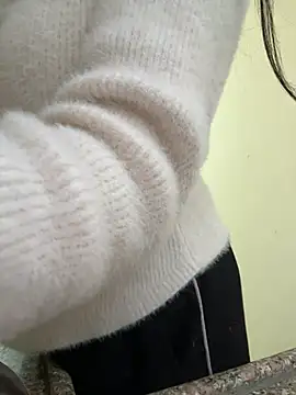 modelnishu online show from 02.04.26