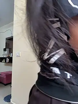 modelnishu online show from 04.30.26