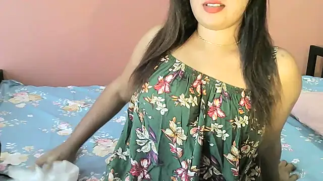 LoveTrainX online show from 05.03.26