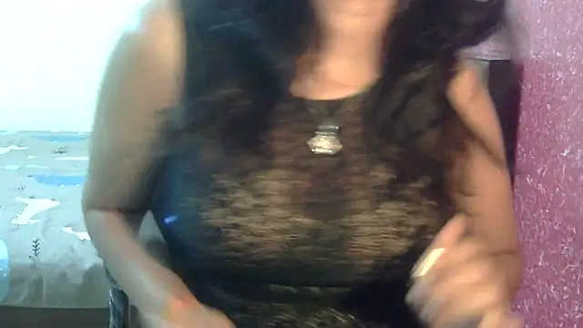 Snapshot of SONIYA_47 chatting on 05.03.26 SONIYA 47 online show from 05.03.26