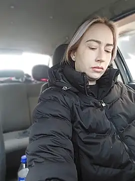 Reina Cummings online show from 03.16.26