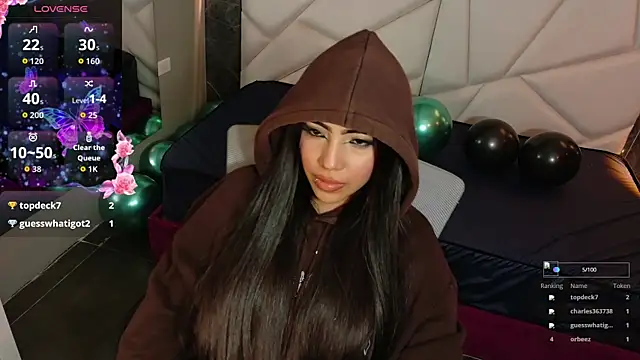 Snapshot of aysel_27 chatting on 11.15.25 aysel 27 online show from 11.15.25