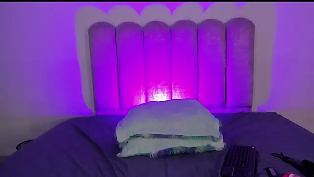 Snapshot of TahliaNovoa chatting on 03.27.26 TahliaNovoa online show from 03.27.26