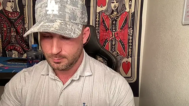 Snapshot of brettmycles28 chatting on 02.03.26 brettmycles28 online show from 02.03.26