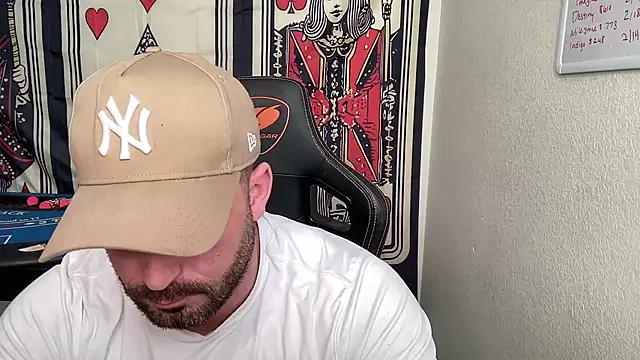 Snapshot of brettmycles28 chatting on 02.13.26 brettmycles28 online show from 02.13.26