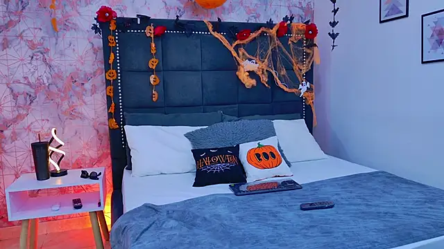 Angelique Angell online show from 10.25.25