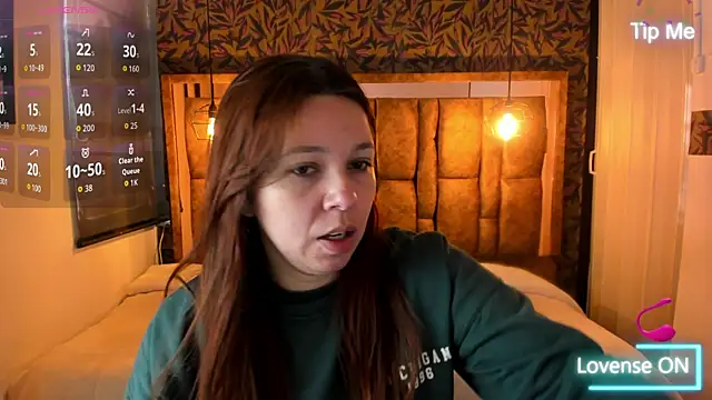 Isa Thompson   online show from 10.21.25