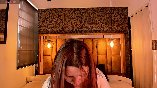 Isa Thompson   online show from 10.27.25