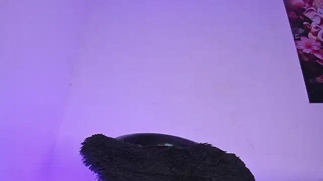 Lucy shen  online show from 02.12.26