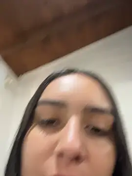 Snapshot of hannahhotwife chatting on 01.13.26 hannahhotwife online show from 01.13.26