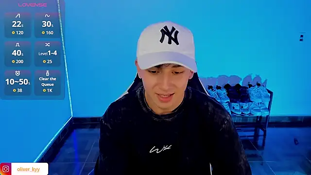 Snapshot of Casper___kyy chatting on 09.08.25 Casper kyy online show from 09.08.25